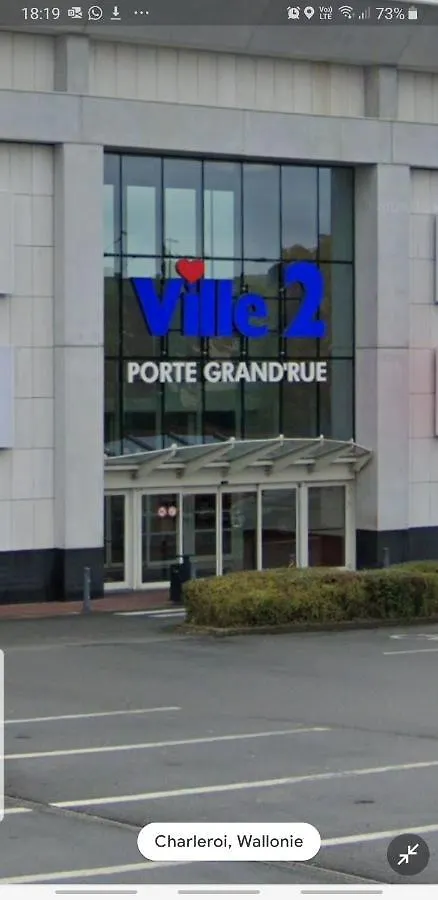 Chambre luxueuse proche centre ville et aéroport Montignies-sur-Sambre Belgio
